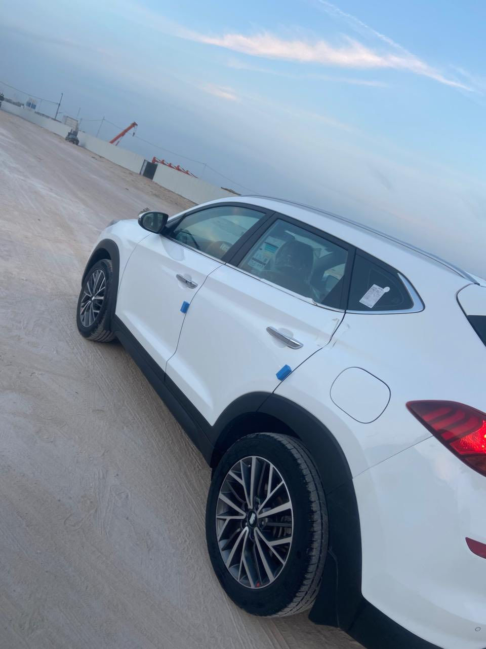 سلام عليكم  للبيع توسان 2020  خليجي الكاصد  مكفوله من الصبغ ول فتح بيها بارد قليل 
لايت خمس عدسات دوار 
نضام ترحيب 
كشنات كهرباء جلد 
كامره اماميه كامره خلفيه 
شاشه جبيره 
ماشيه 85الف
شاحن لاسلكي بعد هواي مواصفات  
سنويه ل2030
السعر 210وبيها مجال
عنواني نجف
غير متواجد على الفيس
***********
