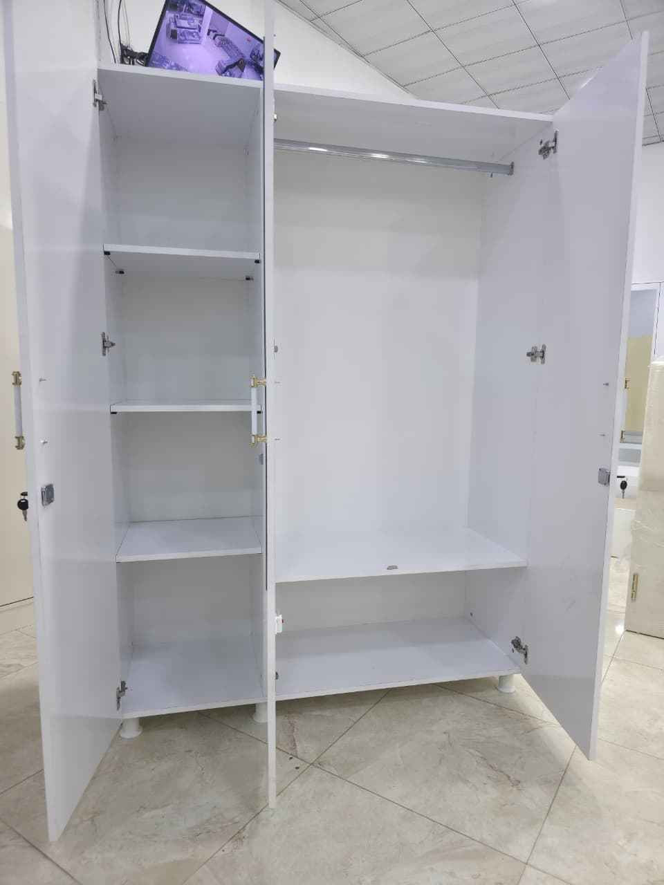 ✨ عرض مميز من معرض جودي للأثاث ✨
كنتور ملابس 3 أبواب بتصميم عملي وأنيق
مصنوعة من خشب MDF كامل
✨ مرآة مدمجة
🧥 رفوف واسعة + مكان مخصص للتعليق
🎨 لون أبيض يناسب جميع الديكورات
💰 السعر: 100 دولار فقط
📍 دهوك – مالطا
📞 0750767697
--------------------
#معرض_جودي_بدهوك 
🪑 أثاث تركي فاخر
غرف نوم – غرف جلوس – غرف شباب – طاولات – كنتور – أسفنج عالي الجودة
✅ عروض مميزة وأسعار تنافسية
📌 ناونیشان:
⛔مالطا خاری-فرعی ئکی به ری سیناعی- به مبه ری مه دره سه (مالتاژئری)
📌 العنوان:
دهوك – مالطا القديم – أول فرع قبل صناعة تصليح السيارات – مقابل مدرسة الابتدائية
(قريب من مطعم مالطا – كونديه مالطا – خارنگه ها مالتا)
#دهوكا_رنكين #موصل #خزائن_ملابس #اثاث_منزلي زاخو دهوك, العراق


**إذا كنت صاحب هذا الإعلان وتريد حذفه لأي سبب، رجاءا أرسل رسالة إلى الدعم الفني**