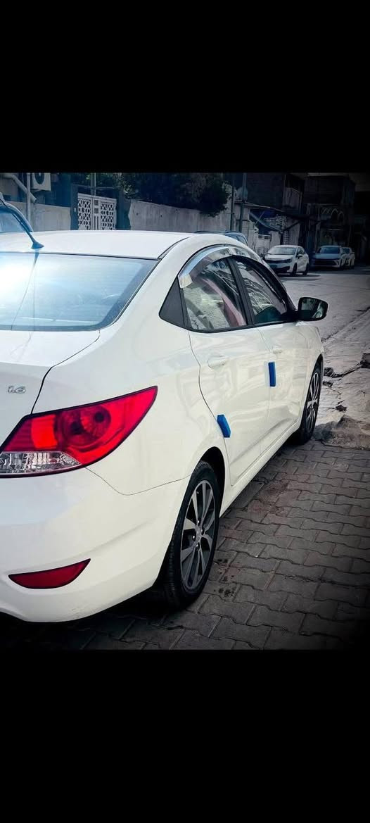 اكسنت رقم نجف مكينه ١٦٠٠ لاتبخير ولاتنقيص السياره فول مواصفات مديل ١٥ مكفوله من الصبغ والتبديل حداديه جديده تبريد ثلج السعر 90مجاله بسيط مكان سياره نجف ***********
