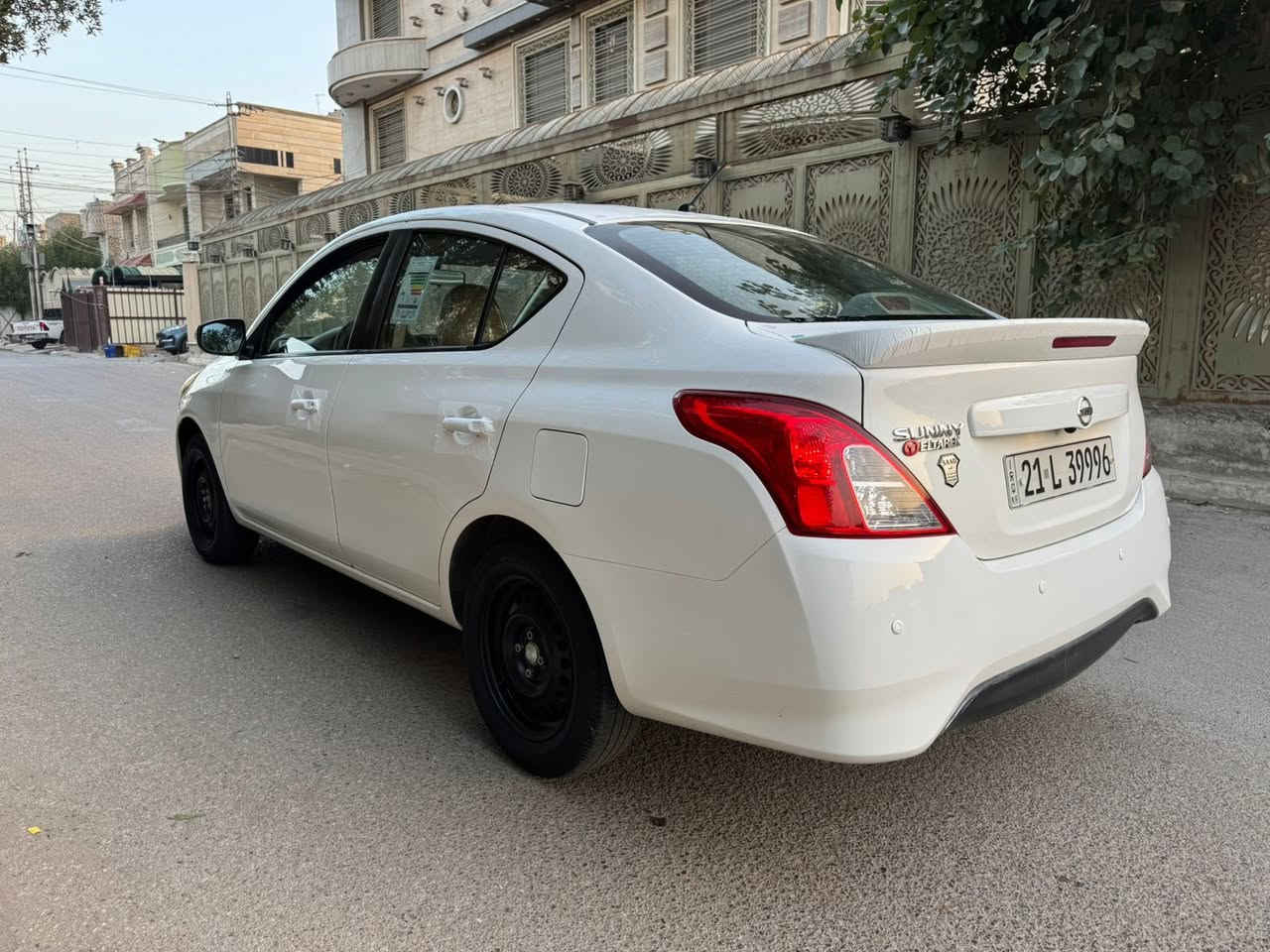 نيسان سني للبيع موديل 2024 مكفوله  كفاله عامه كير ومكينه وصدر امامي وخلفي على وضع الشركه تخم تاير جديد سبير مانازل ماشيه 15 مواصفات 4 جام كهربائي تبريد خلفي يدات ألمنيوم  اشاير بلمري شاشه كامره سنويه 29 تحويل مباشر السعر 115 الاستفسار على الرقم ***********  عنوان بغداد الرصافه
