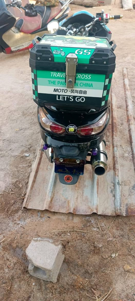 يا الله
فورزة 09 كريستال
اوراق موجوده
عليها صيانة كامله من كلشي يعني انسا التصليح
فيت بم وبلك NGK وفلتر شوته و ماء أخضر زيتي ودهن موتل دسكات امامي وخلفي دبلات امامي وخلفي باتري و
بيها صالنصه رياضي صوت كلش حلو وياه كاتم صوت إضافي وياله ذهبية تايرات جدد وجه بومه ام بي ثري بلادي قبق كلجات نيكل محرك برقي ما مفتوح بي نعومه فول شلعه معدل خير من الله السعر المطلوب 1150
وبيها مجال بصيط كل التفاصيل موجوده بل منشور الموشراي لا تراسل ولا تخابر اعبر المنشور مكاني البصرة ابي الخصيب باب سليمان علا طريق الساحل رقمي ***********
