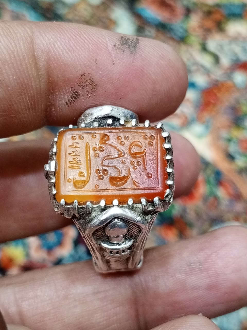 التعلّق بالله هو الرجاء الذي لا ينقطع، والأمل الذي لا يخيب، والطمأنينة التي تؤنس القلب


**إذا كنت صاحب هذا الإعلان وتريد حذفه لأي سبب، رجاءا أرسل رسالة إلى الدعم الفني**