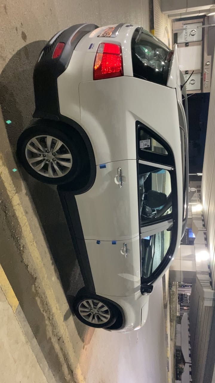 السلام عليكم للبيع سورنتوا ٢٠١١
وكالة البخيت خليجي
 مكينه كير شرط ماشيه١٧٠ مكينه ٢٤٠٠ دوش المرغوب   بدون فتح فول مواصفات فول ١/١ عدا بصمه 
بانورامه 
تبريد ٣ قطع
٧ راكب
لدات بواب
دوسات لد
اشاير ترحيب
مرايات شفط
حساسات خلفي
تحكمات استيرن جهتين
شاشه كامره
بكلايت ليزري
سياره حيل حيل حلوه
كفاله عامه من الحادث
كرت تقليم اسفل يده الباب النفر
وبخ بل هلال مال جاملغ النفر الخلفي 
السعر خابر وتدلل***********
