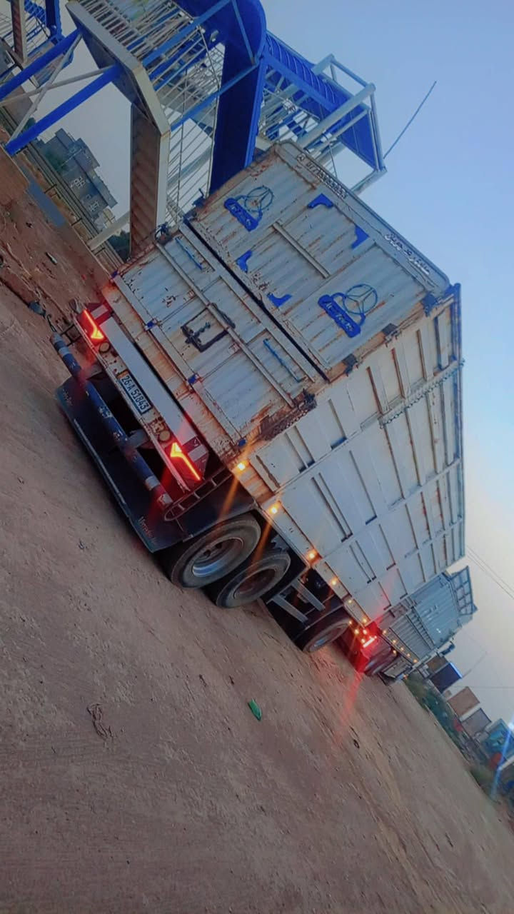 البيع موديل ٩٤ مكينة ١٤٣ كير ٣×٣ رقم صلاح الدين مربوطة تخم تاير, ***********
