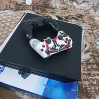 بلاي ستيشن 4 برو • ذاكرة 1 تيرا • ملحقات