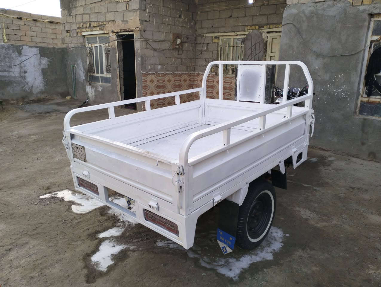 سلام عليكم ستوته موديل  2014 رقم وسنويه اصولي مداور ثاني يوم تعمير كله جديد السعر 1650 وبيها مجال الشراي يتصل ***********
