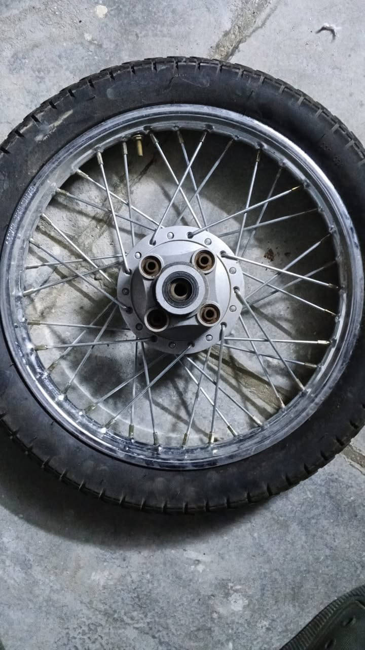 سلام عليكم ويالة أيراني مال 4 كير نضيفات مال شركة مكاني بغداد بلديات السعر 75 الف ***********
