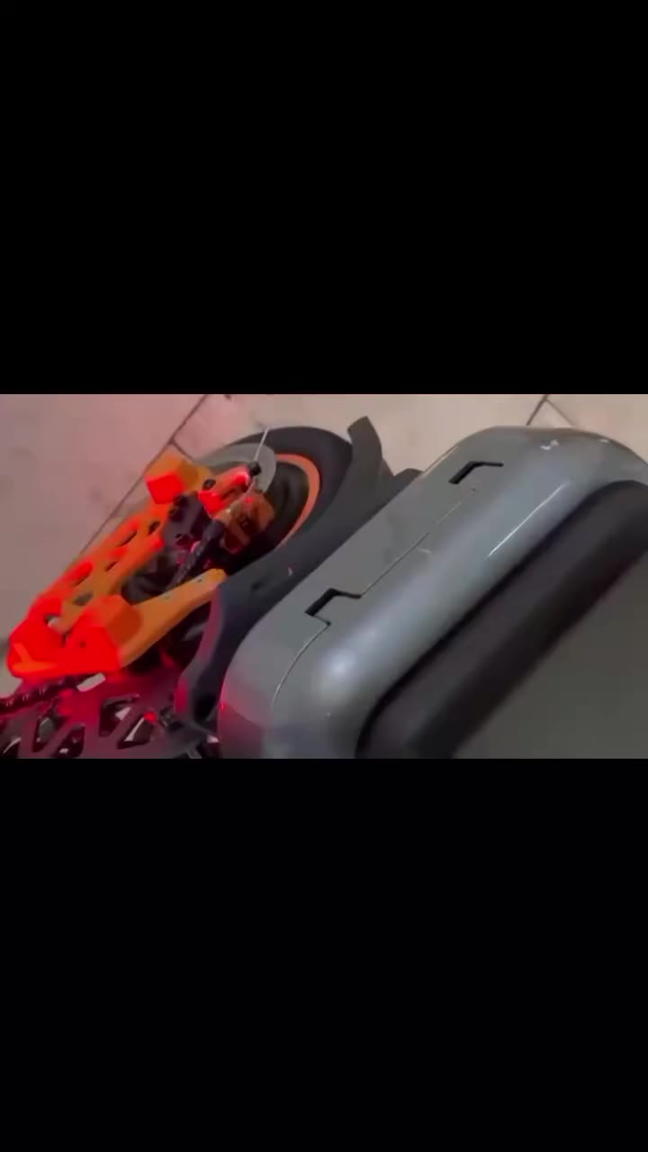 1_kugoo kirin M5 pro صناعة روسية
الوزن الإجمالي: 21Ah48

الحمولة: 150 كجم

المسافة المقطوعة بالشحنة: 70 كم

دبلات خلفية عدد 1 لوي ودبلات إمامة هايدروليك عدد 2

النظافة مالتة 90‎%‎ مابي اي نقص شاحنتة ويا موجودة والكشن مالته موجود  
سعرة بالسوك ب 1,250,000
اني عارضة هسه ب 800 وبي مجال 
الي يحب يتواصل فقط ع رقم 
***********
