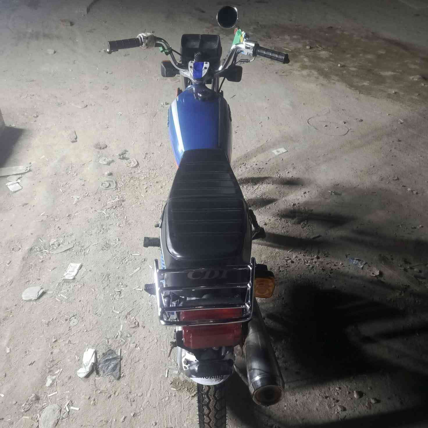 درجه أربع كير نامه اصلي اروق اصولي وكيل نوار السعر 950وبيه مجال بصيط الدراجه شوفت عينك فول نضافه ***********
