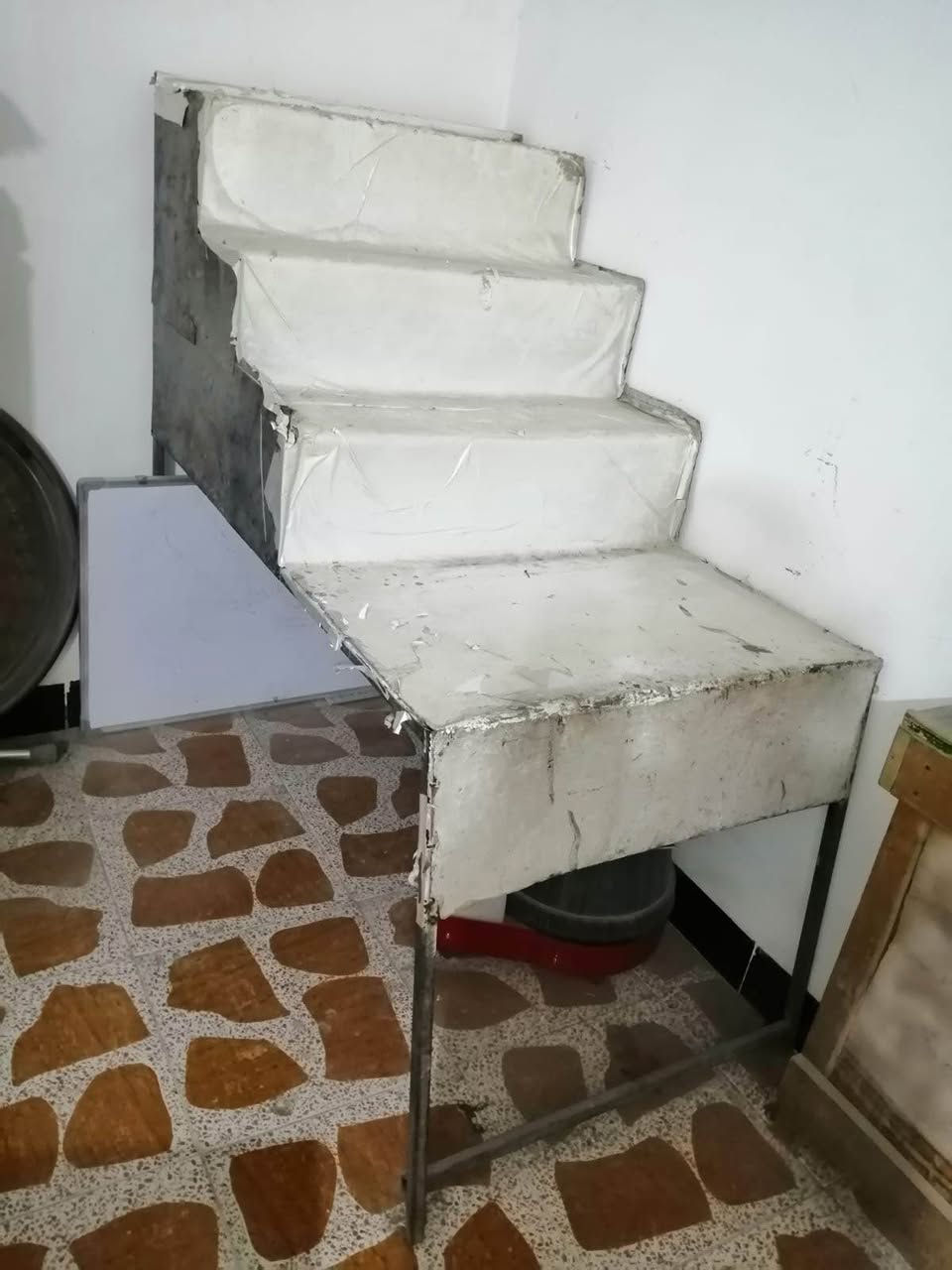 ميز حديد العدد 2
نفس الطول و النزال الاختلاف فقط بل عرض
سعر الواحد على 30 الف
الاول 

العرض83
النزال 122
الارتفاع 130

الثاني 

العرض 75
النزال 122
الارتفاع 130 كربلاء, العراق


**إذا كنت صاحب هذا الإعلان وتريد حذفه لأي سبب، رجاءا أرسل رسالة إلى الدعم الفني**