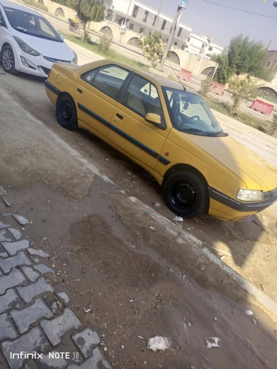 بيجو اكد 2016 گير مكينه كفاله تخم تاير تدفئه تبريد بيها بس الباب وره السايق مبدله والباقي مكفول رقم جديد هزه جديده السعر 44وبيها مجال العنوان حله مرواس فتون ***********
