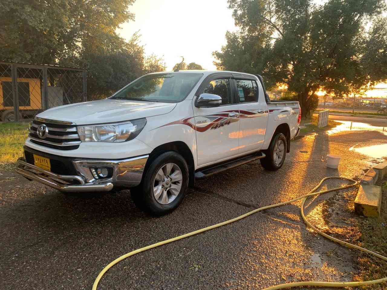 تحيه طيبه السلام عليكم
بيك اب هايلكس 2016 خليجي مكفوله 

ماشيه 146 الف 

مكينة 4 سلندر 2700

تحكم ستيرن 

حساسات خلفي 

شاشه كامره

مري شفط 

ترحيب 

تبريد أمامي خلفي 

ويل كب 

سويج 

فور ويل 

جاهزه إنشاء لله 

رقم  اربيل باسم كردي وكاله تحويل مباشرة 

265 ورقه وبيها مجال 

اي استفسار 

*********** 

مكان بغداد سيديه
