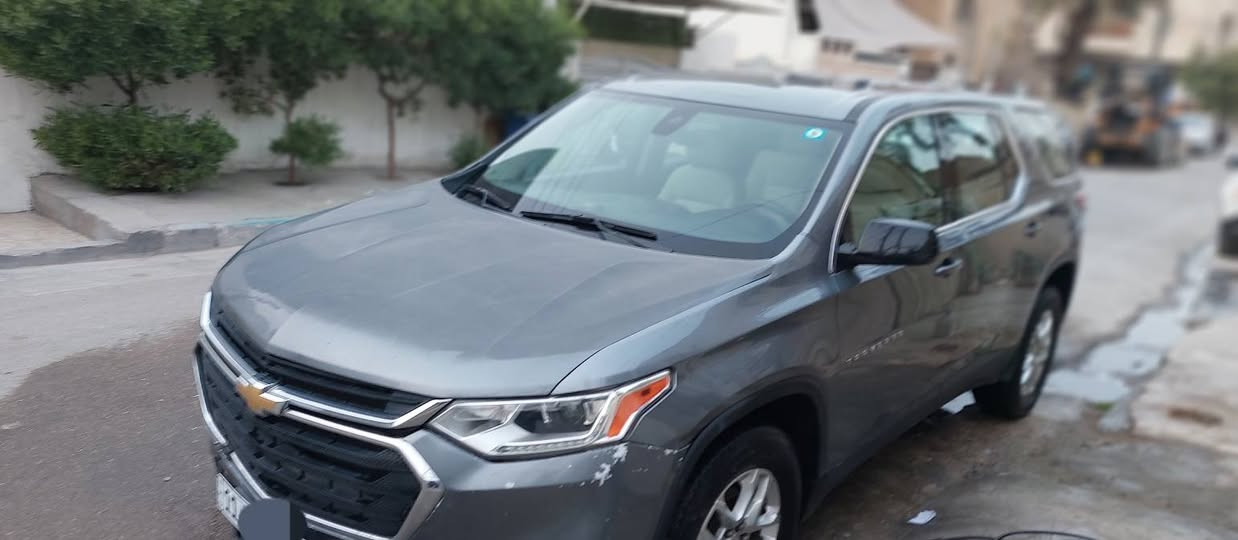 شوفر ليت ترفس موديل2019 ماشيه 93 كشنات جلد داخل ملكي كير ومكينه3600 حادثها كلش خفيف صخه مقابيل جهة السايق بجم والدواخل بلادي فقط ظخه بصف باب سايق بغداد السعر165 وبيها مجال بسيط او مراوس حسب القناعه ***********
