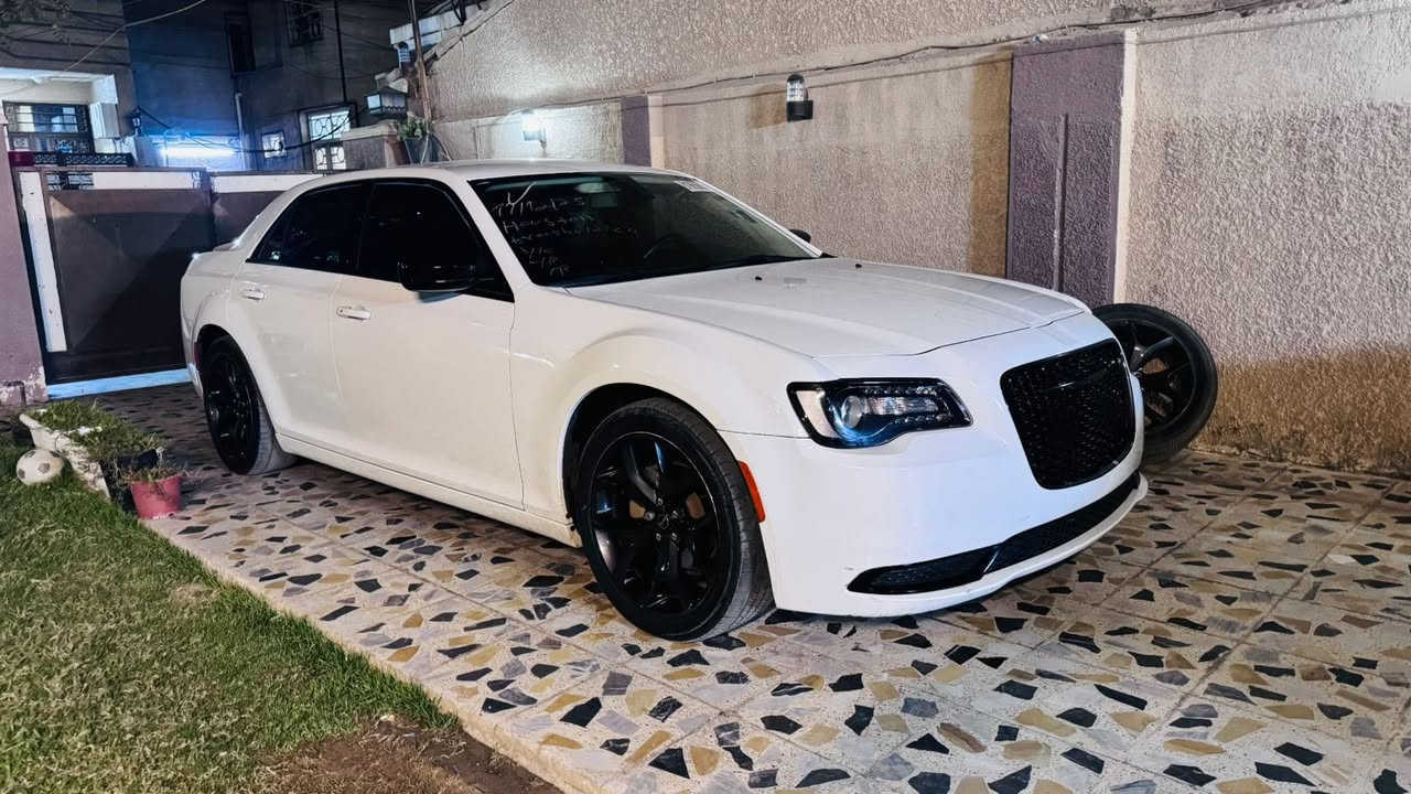 اوبامه للبيع 
موديل 2021
دخول كتاب ضباط 
مرقمه بغداد تتحول كبل بسمك
S300
بدون فتحه بدون مواصفات  
حادثهه جاملغ وبدل باقي اسياره كفاله
***********
السعر 265 قفل
