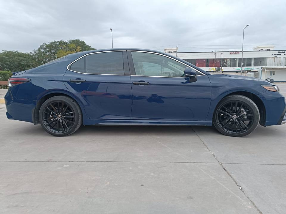 كامري وارد امريكي موديل 2024 مواصفات XSE معروفة 
محرك 2500
كاتي تترقم شمالي 
ماشي 12 الف ميل
بجم كبس 
حادثها
بابين طرف سكن مبدل بلادي و مصبوغ
شوية بارد جامرلغ امامي طرف سائق 
مكانها كركوك
رقم شاصي موجود 
سعر كلش مناسب 186 بيها مجال قليل 
للإستفسار 
*********** كركوك, العراق
