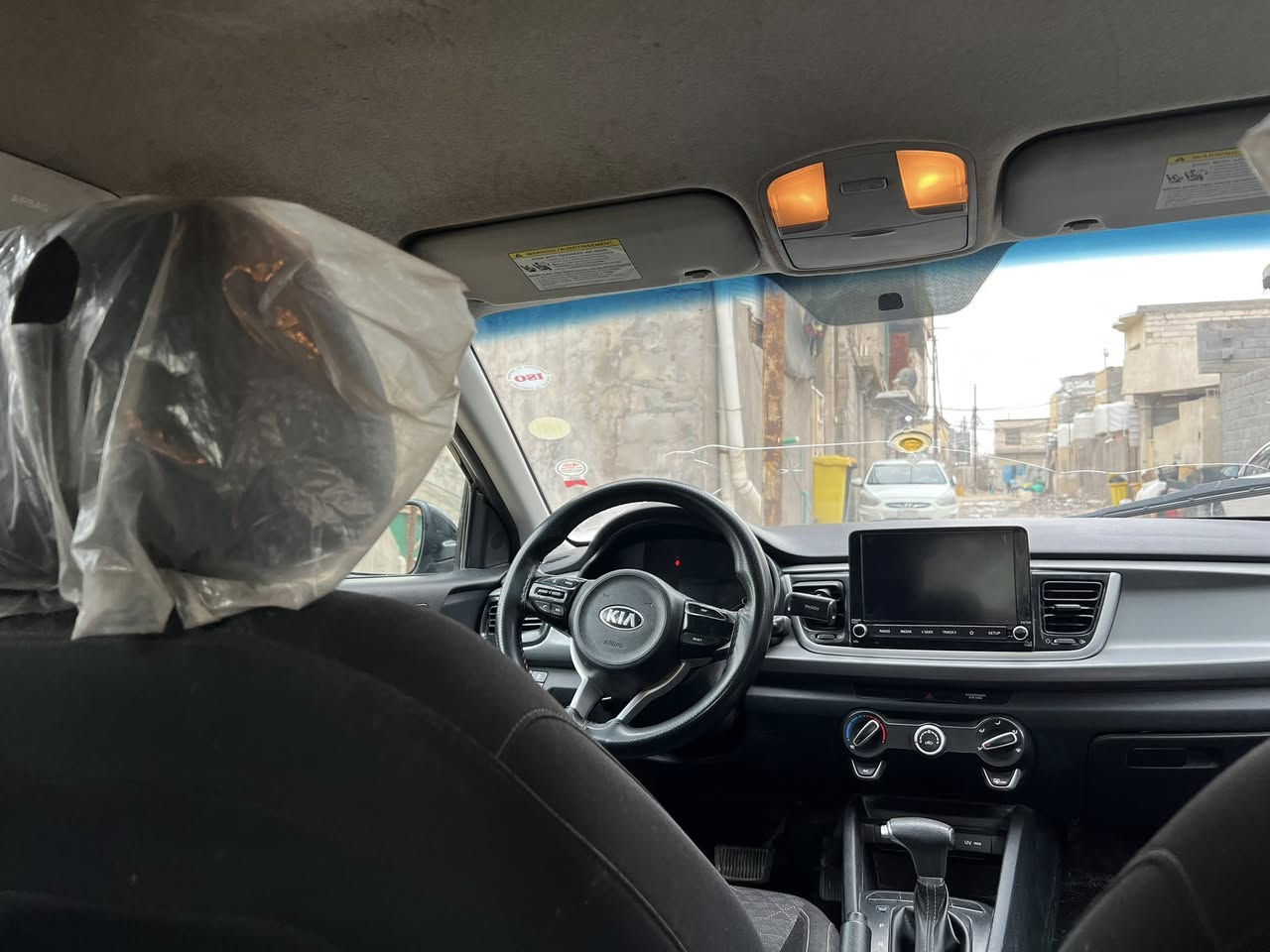 السلام عليكم
كيا ريو مديل2021أمريكي بيها ٣قطع أماميات ودحجات بسيطه 

محرك1.6

مواصفات عاديه

تحكم ستيرن 

تحكم مرايه جانبيه

نضام قياده سبورت

شاشه كار بلي 

المكان بصره السعر ١٠٥


**إذا كنت صاحب هذا الإعلان وتريد حذفه لأي سبب، رجاءا أرسل رسالة إلى الدعم الفني**