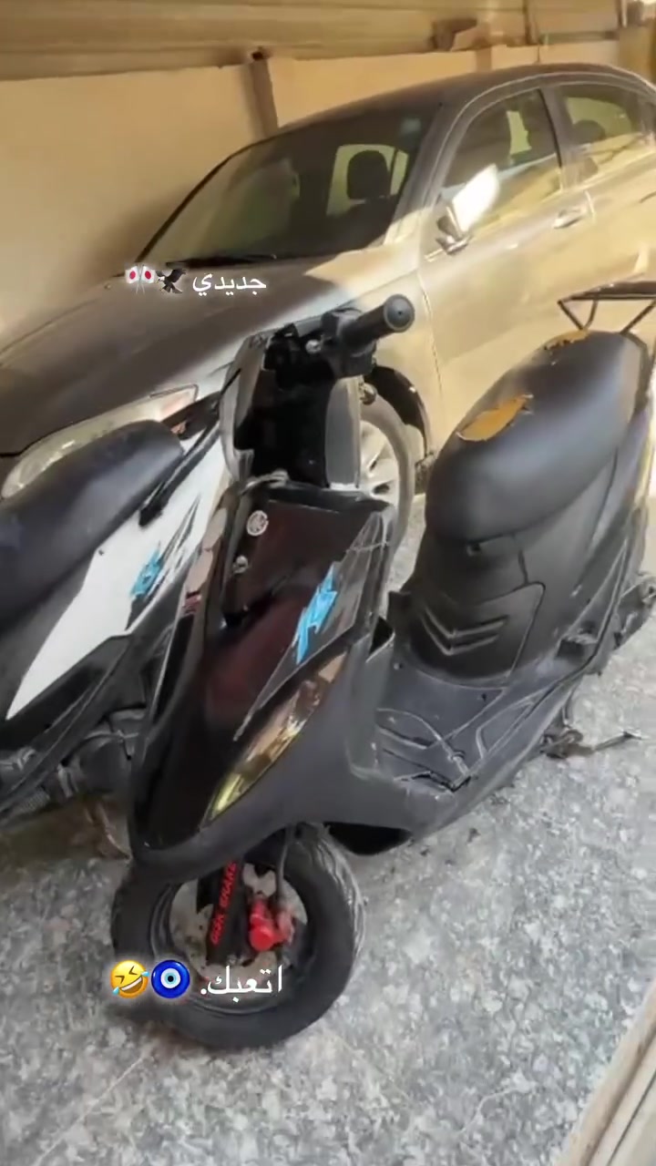 السلام عليكم ماكس عدله للبيع دراجه حلوه ٤٩ مكينه سلف ٤٩  دراجه حلوه سعر ٣٥٠ بيه مجال مكاني شارع ٨٠ قرب العاب ارض بابل ***********.       *********** بي وتساب
