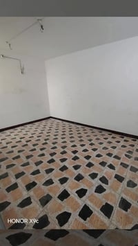 النجف الاشرف • ٢٠٠متر • ٤غرف