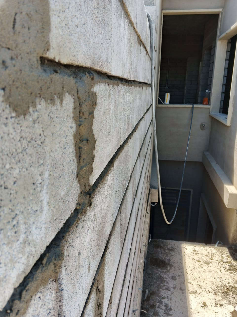 خلفات بناء 2 الشغل هندسي شرط قطعي ع الف بلوك نشتغل اتصل ***********
