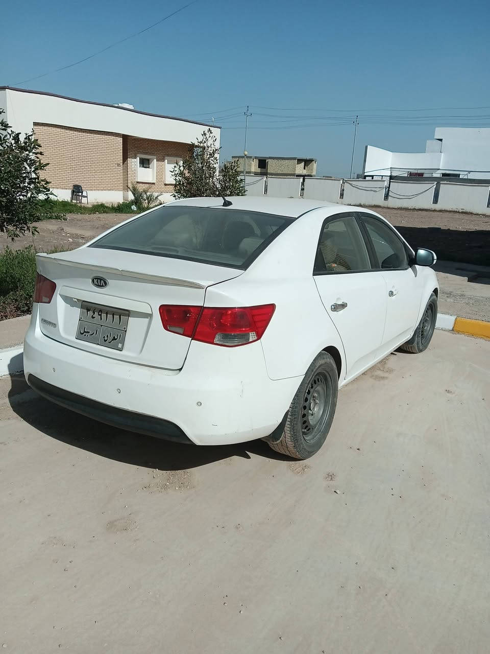 سيراتو 11مكفوله ماعده بارد بالباب السائق رقم اربيل سنويه نافذه بال2021 السعر 107
المكان الزبيديه رقم الهاتف ***********
