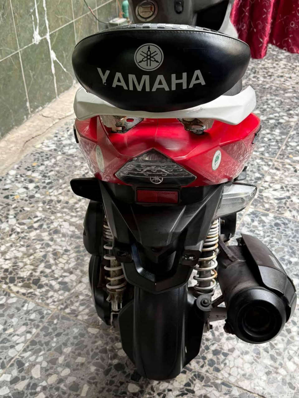 دراجه GTRللبيع الدراجه رمبه جديده برغي ممفتوح بيه لونه أحمر وأبيض مختلفه الدراجه منين ماتباوع عليه جديده المكينه مالته خرسه جيب فيتر وافحص أوراقه موجده ما صارله فتره من نازله ربه السعر مليون و 100 ويه مجال ***********
