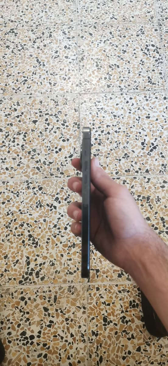 13 برو ماكس  ذاكره 128 الجهاز نضيف بس مبدل شاشه وبطاريه والبطاريه ماتصرف جديده  وبيه فطره من فوك ما يبين وبل تحديث الكامره 0.5صار بيه تشويش


**إذا كنت صاحب هذا الإعلان وتريد حذفه لأي سبب، رجاءا أرسل رسالة إلى الدعم الفني**