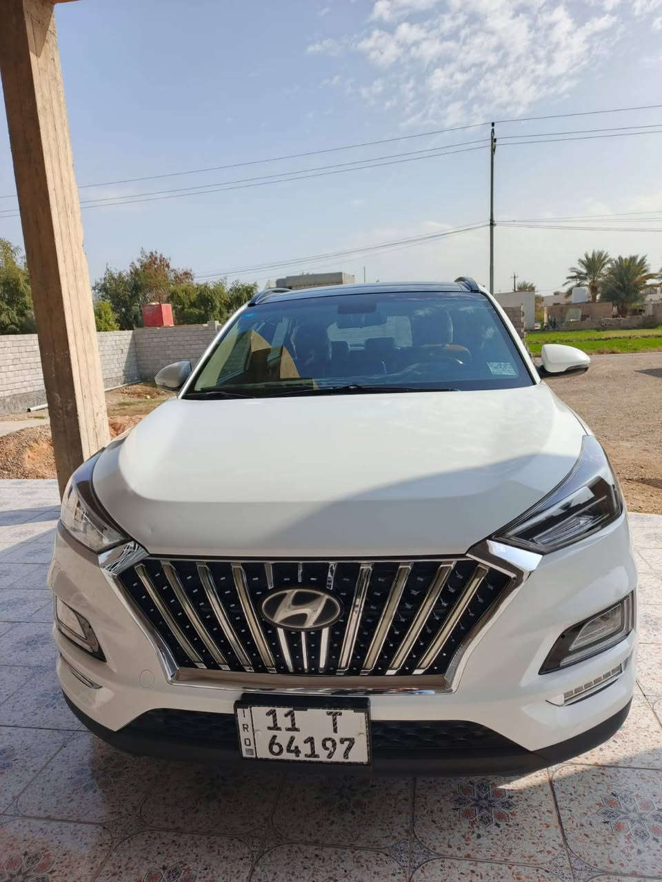 السلام عليكم  اخوان توسان/  2020  /  كفاله عامه   ماشيه  /60/الف فقط  السعر ٢٢٥ بيها مجال شي بسيط  

رقم الهاتف    ***********
