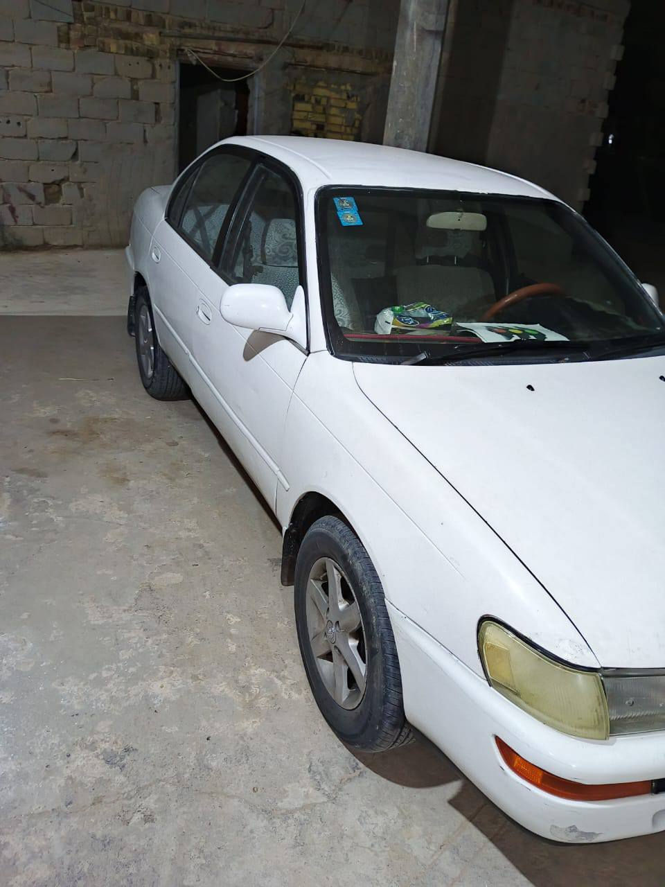 كورلا للبيع موديل 94 رقم بغداد هزه جديده 2026 شهر الواحد السنوية لل 29 يعني من اتريد اداور السياره تاخد بس السنويه ومستمسكاتك بدون حضور السياره مكفوله من الاصوليات والضربه والتبديل بيها دحچه بالجاملغ الخلفي جهت اليمنه ومعدل على البارد وحتى مامصبوغ مكينه وكير حاويه جدد مكفولات حداديه ١٠٠/٨٠
كهربائيات كلها شغاله تبريد شغال بطاين جدد بيها بس الباور يذب دهن 
السعر 56 قفل
العنوان بابل قضاء الكفل 
***********
