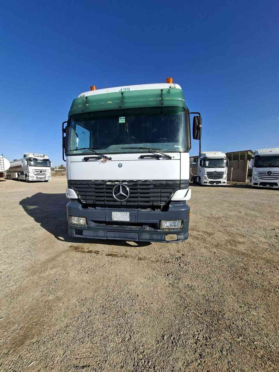 مارسيدس اكتروس سنكل بريطاني موديل 2002 الحجم 43..25 مربوطه صهريج بس راس


**إذا كنت صاحب هذا الإعلان وتريد حذفه لأي سبب، رجاءا أرسل رسالة إلى الدعم الفني**