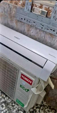 سبلت توسوت طن ونص18000.Btu نظيف جدا 2022..تدفئه تبريد ثلج ألاصلي من شر...