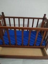 جربايه طفل • سرير اطفال • اثاث اطفال • اثاث منزلي • غرفة اطفال