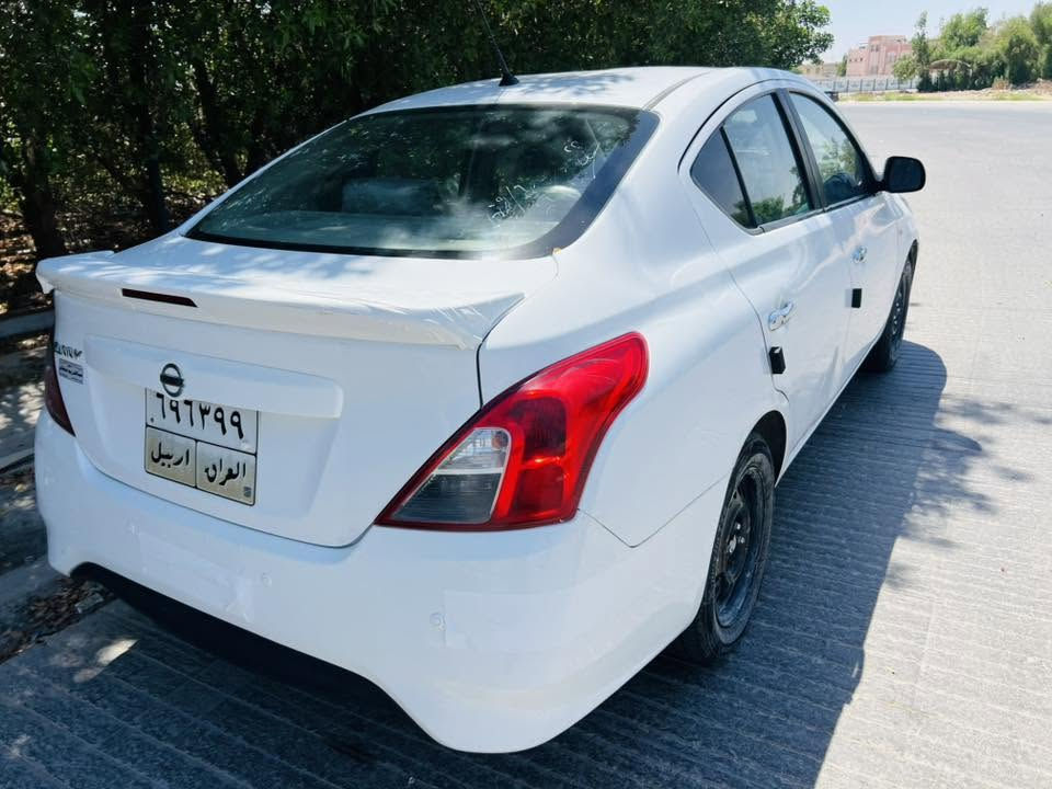 سلام عليكم عندي صني 2022 هنديه اصل من البليته الزركة . ماشيه 110 الف فقط . رقم اربيل تحويل او وكاله سنويه لل 2027 . جاهزه من كلشي واحلى من الصور . مكفوله من الصبغ و التبديل فقط باردات بيها سعرها ب 97 وبيها مجال كلش بسيط للاستفسار *********** مكاني النجف الاشرف
