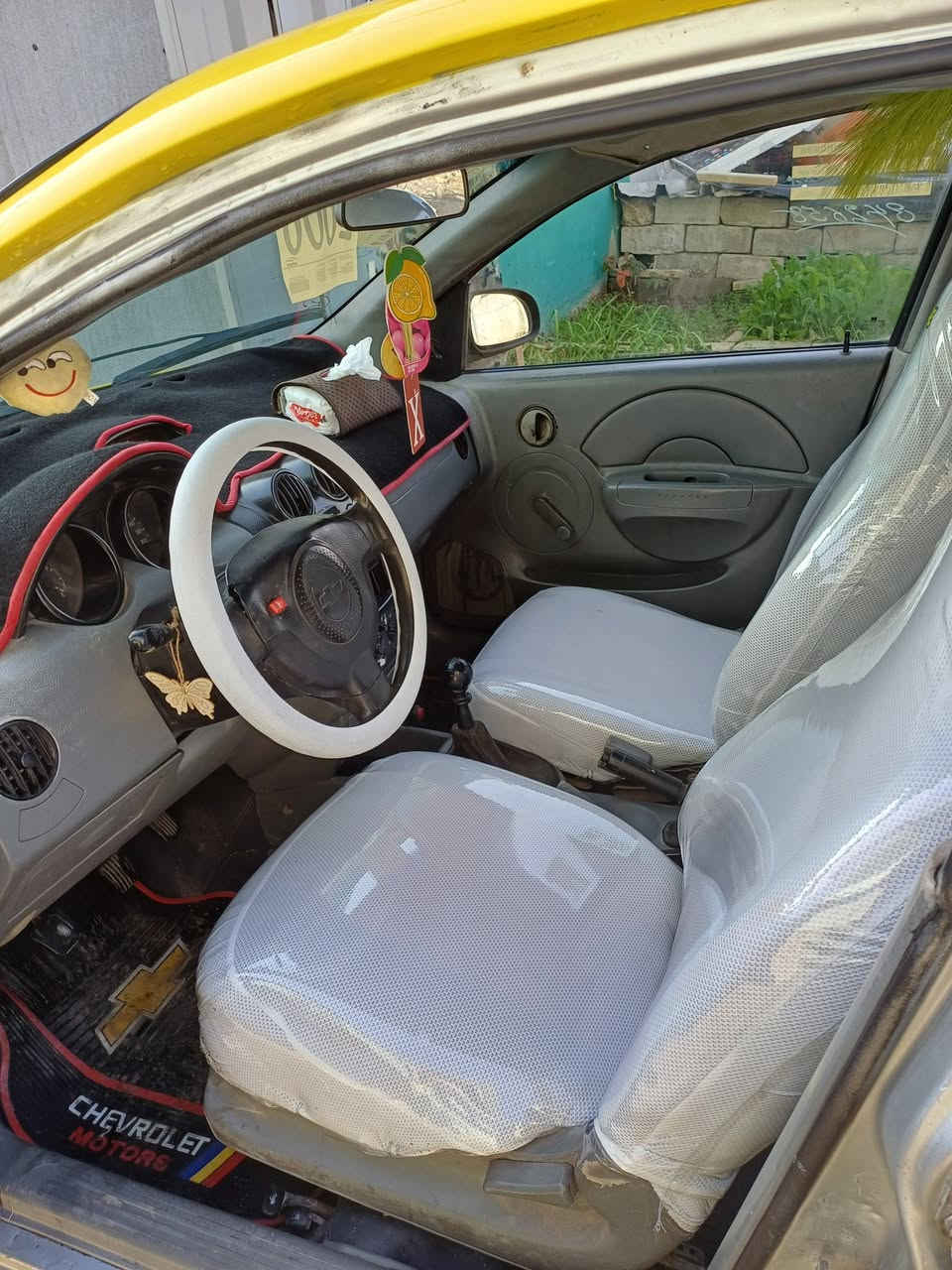 سياره للبيع افيو رقم نينوى مشروع وطني سنويه مجدد 2029 موديل 2005 ايهم مرور مصفره سياره جاهز خير من الله شرط تحويل كابون بنزين بي سعر 45 بيع نقد***********
