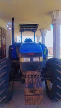 مكينة نيهولند • ١٥٠ • جديدة