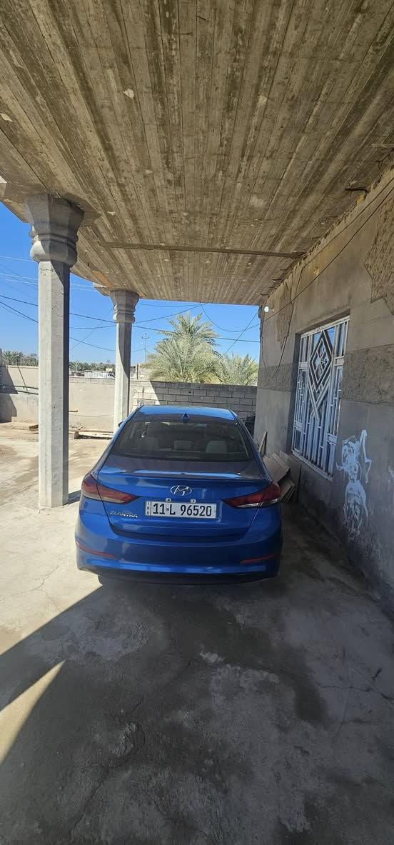 السلام عليكم ورحمة الله وبركاته للبيع
النترا وارد امريكي بيه ٣قطع وقطعه كلير 
٢٠١٨فول سياره فتحه وبصمه والموصفات المعروفه الي بصوره امامكم مكينه وكير بحاله الزيرو تبريد حداديه كله جديد 
رقم بغداد بسمي


**إذا كنت صاحب هذا الإعلان وتريد حذفه لأي سبب، رجاءا أرسل رسالة إلى الدعم الفني**