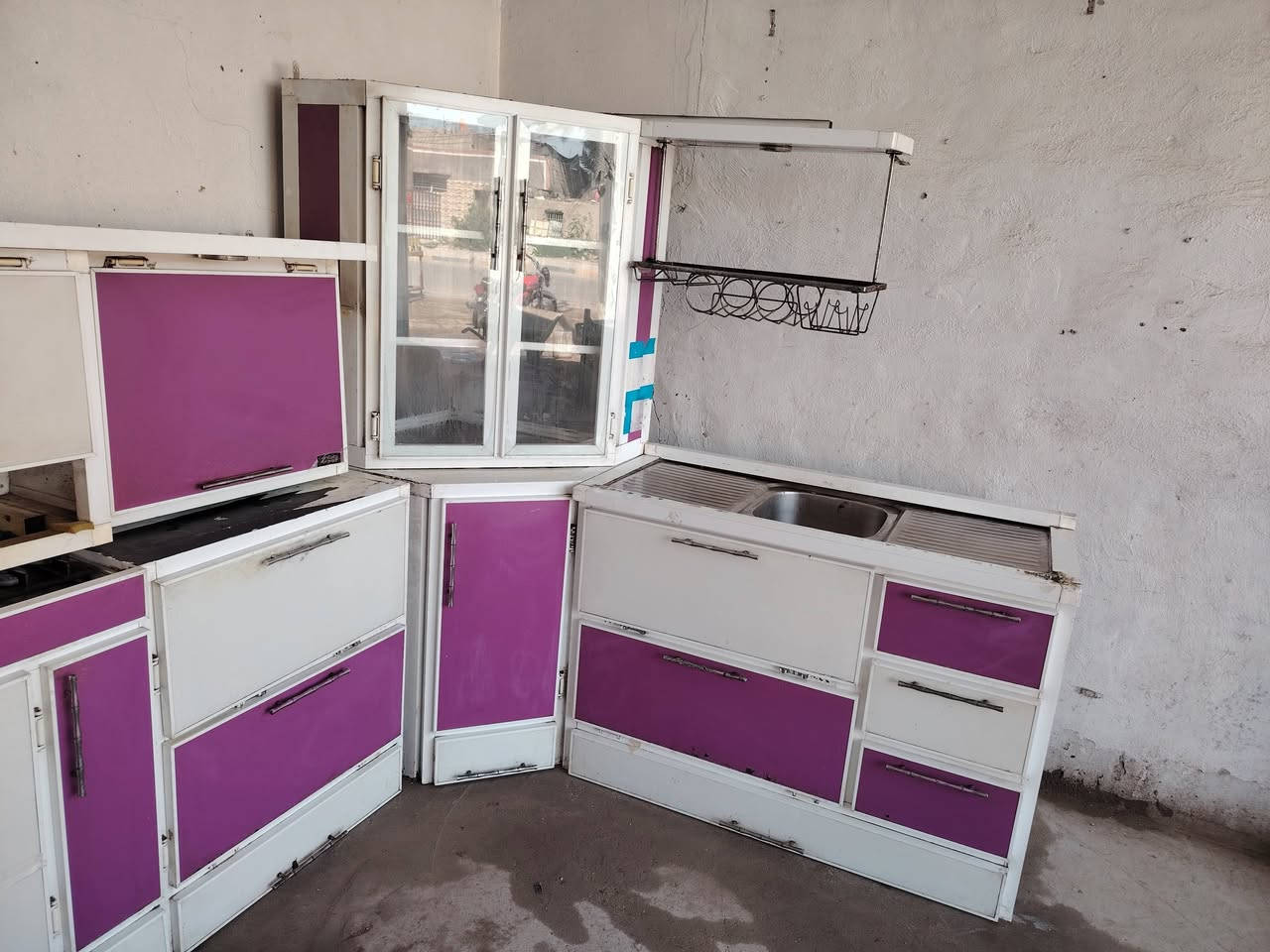 كونتر ٩قطع تسكام درجه أوله ويا طباخ +شافطه +ساله يرهم مراوس مكان حله ورديه خارج قرب مستشفى الكفيل وهذه رقمي *********** بيه وتساب ويرهمن مراوس وشتري جميع لكاونترات حتلو مكسر شعندك كاونتر شتريه سبالت مكيفات عطلان
