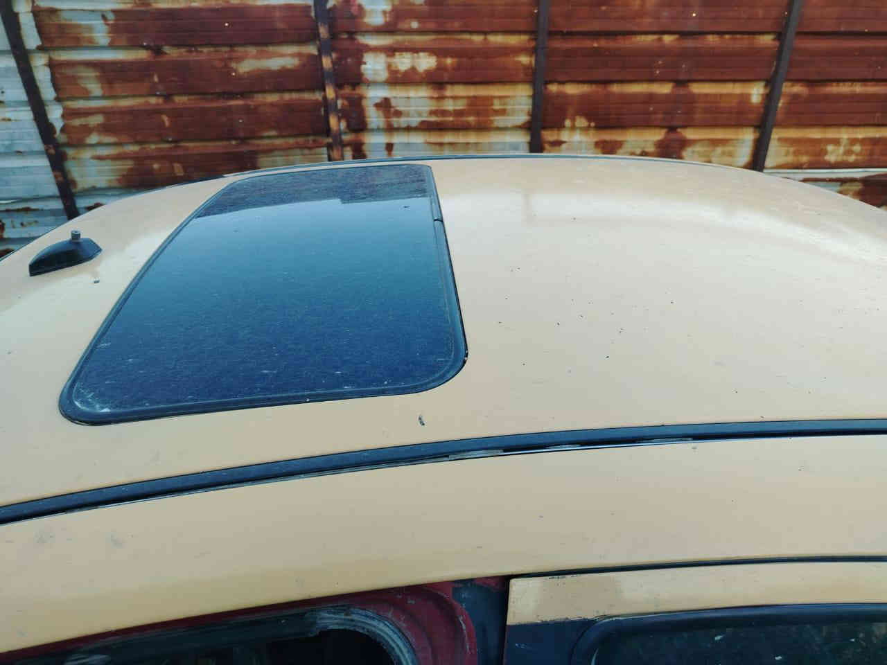 سيارة للبيع السياره افيو رقم أنبار محور محرك كورلا 1600 التضرر بالحريق بس الكهرباء مال المحرك وقاعدة الفيوزات والبنيد الظفيره اشتريتها بقت بس قاعدة فيوزات وشغل الكهربائي المكان بغداد ابو غريب رقمها انبار الماني للاستفسار الاتصال على ***********
