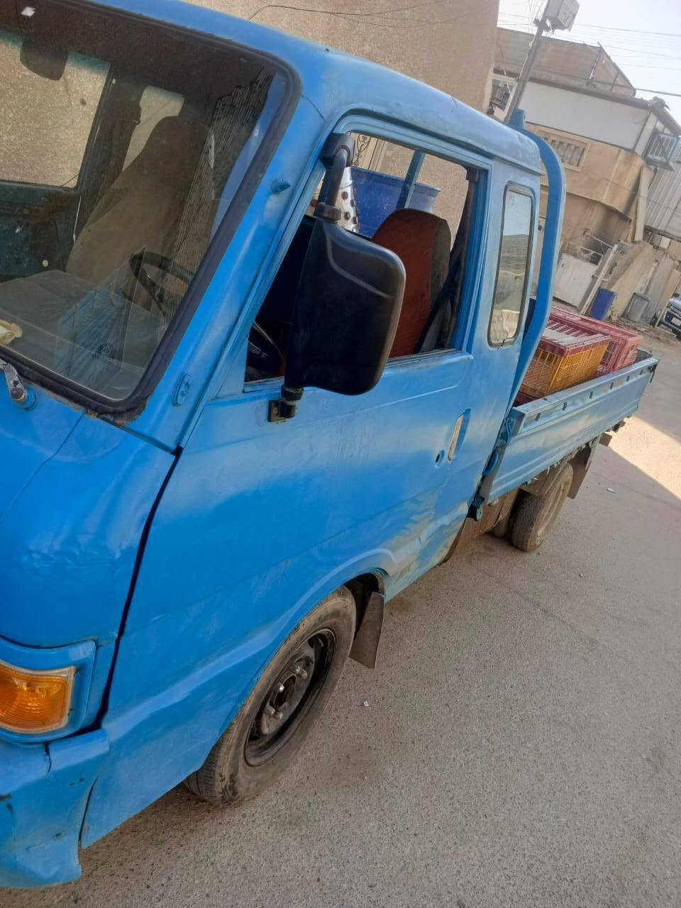 كيه بنكو 1995
محرك جديد لاتبخير لاتنقيص الكير خير من الله الاكسل خير من الله الحداديه جديده الباور مشط جديد تايرات نضيفه رقم ميسان راعيها يريد تحويل ومايطلب عليها ولا ربع سعرها 39 بيها مجال بسيط جدا سيارها ناقصها دوشمه فقط *********** اخوان ماسنجر ماعندي واتساب او على الخط
