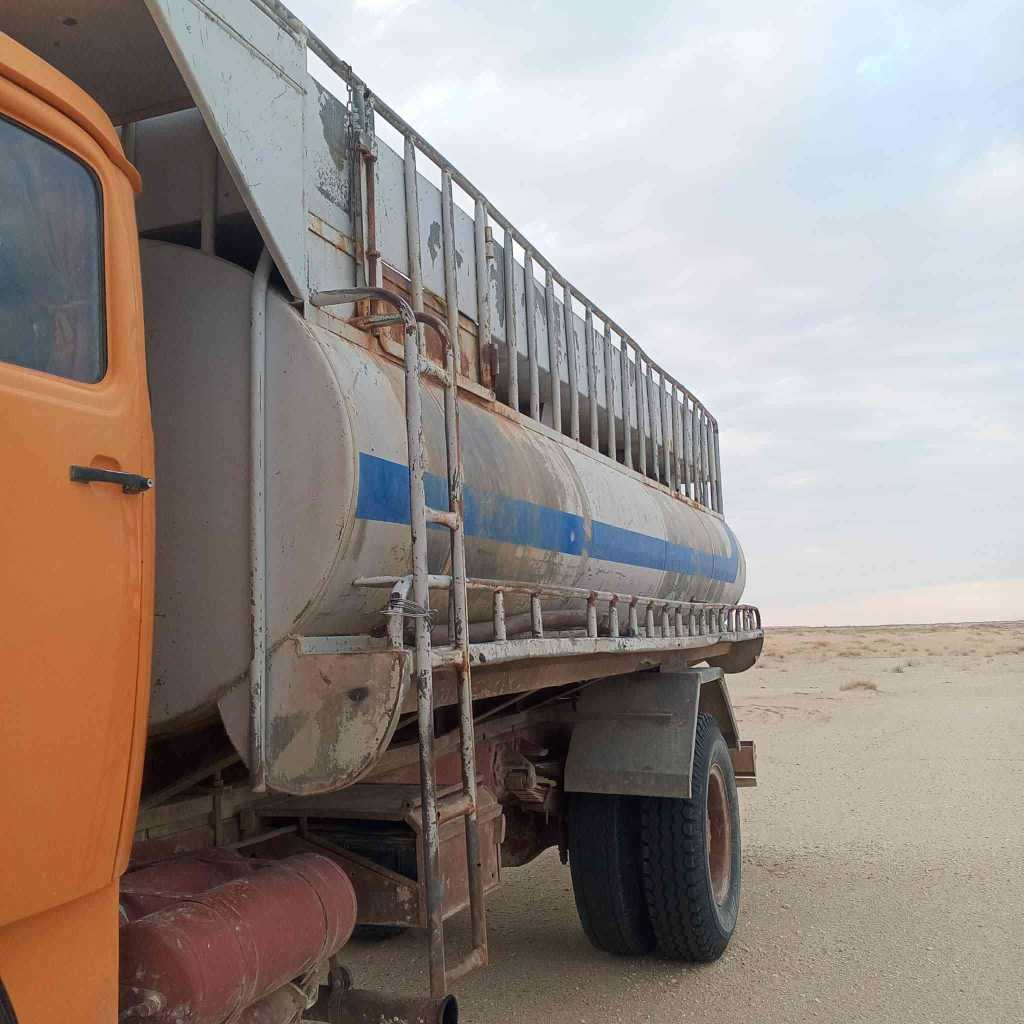 السلام عليكم تانكي للبيع كويتي نظيف استفسار على هذا الرقم ***********
