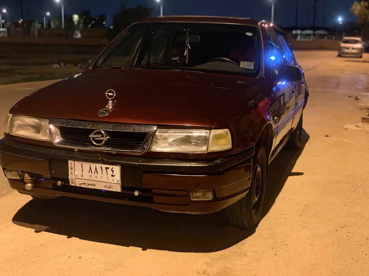 السلام عليكم اوبل فيكترا للبيع والمروس مديل 1990مكينه1600 كير حداده كهربائية كلها شغاله تخم تاير السياره جاهزه توه معمره تعمير حلو راعيها بالشطره شرط التحويل السعر 25 وبيها مجال قليل مكاني البصره ابو الخصيب جيكور رقم الواتس ***********
