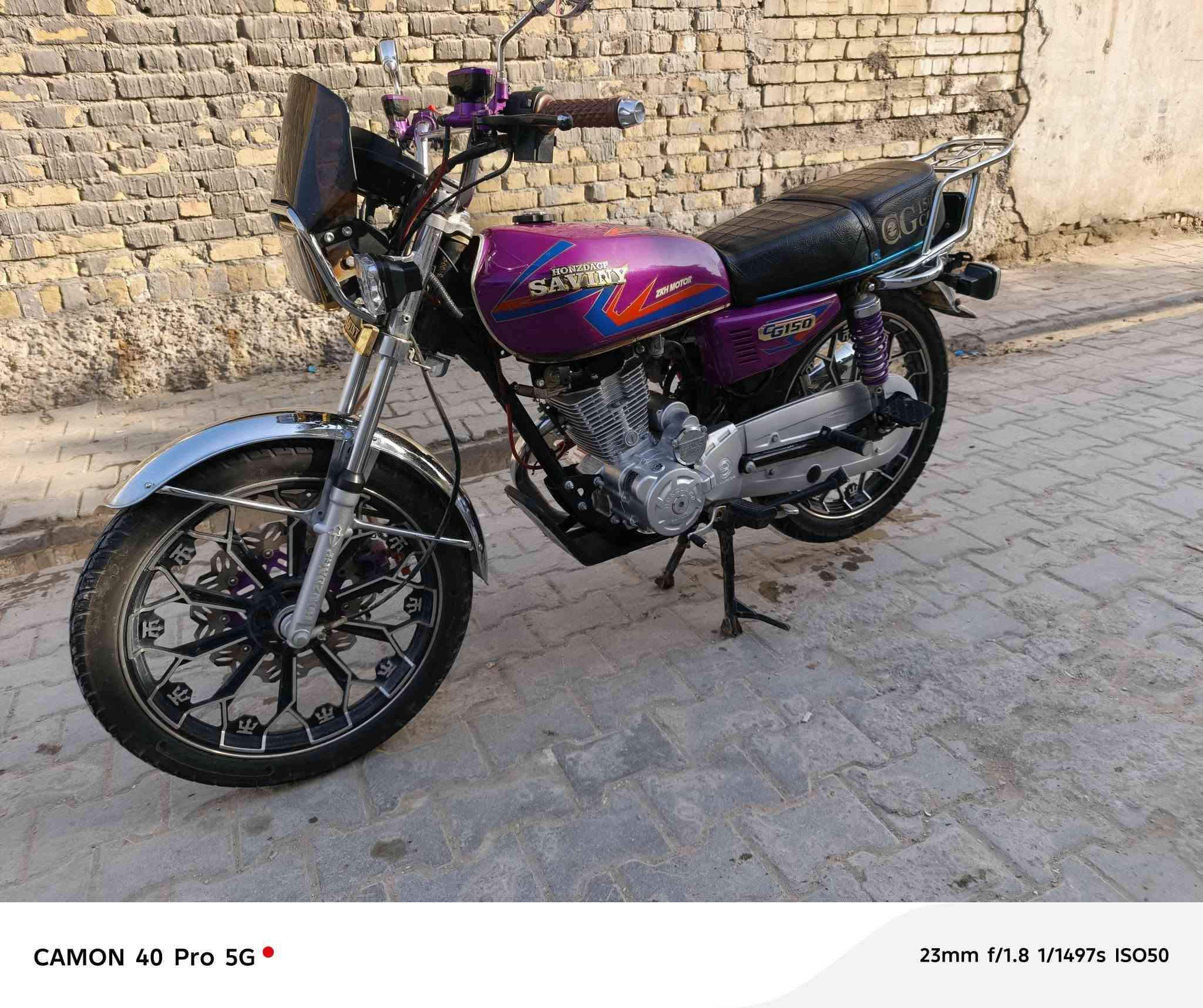 السلام عليكم دراجة للبيع سيفان مديل 24جديده كهربائية شغاله نكره سلف جاهزه من كلشي مكان كربلاء طويريج رقم الهاتف ***********...***********
