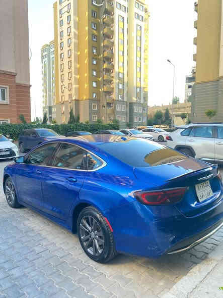 السلام عليكم 
C200 

2015 

لون بحري 

فول مواصفات مع فتحة سقف 

ماشية 180 الف فقط 

محرك وكير مكفول  مع ضمان 

شغل واطلع مباشر. 

الضرر فقط الي بلصوره. 

السعر 97 ورقه 

***********
