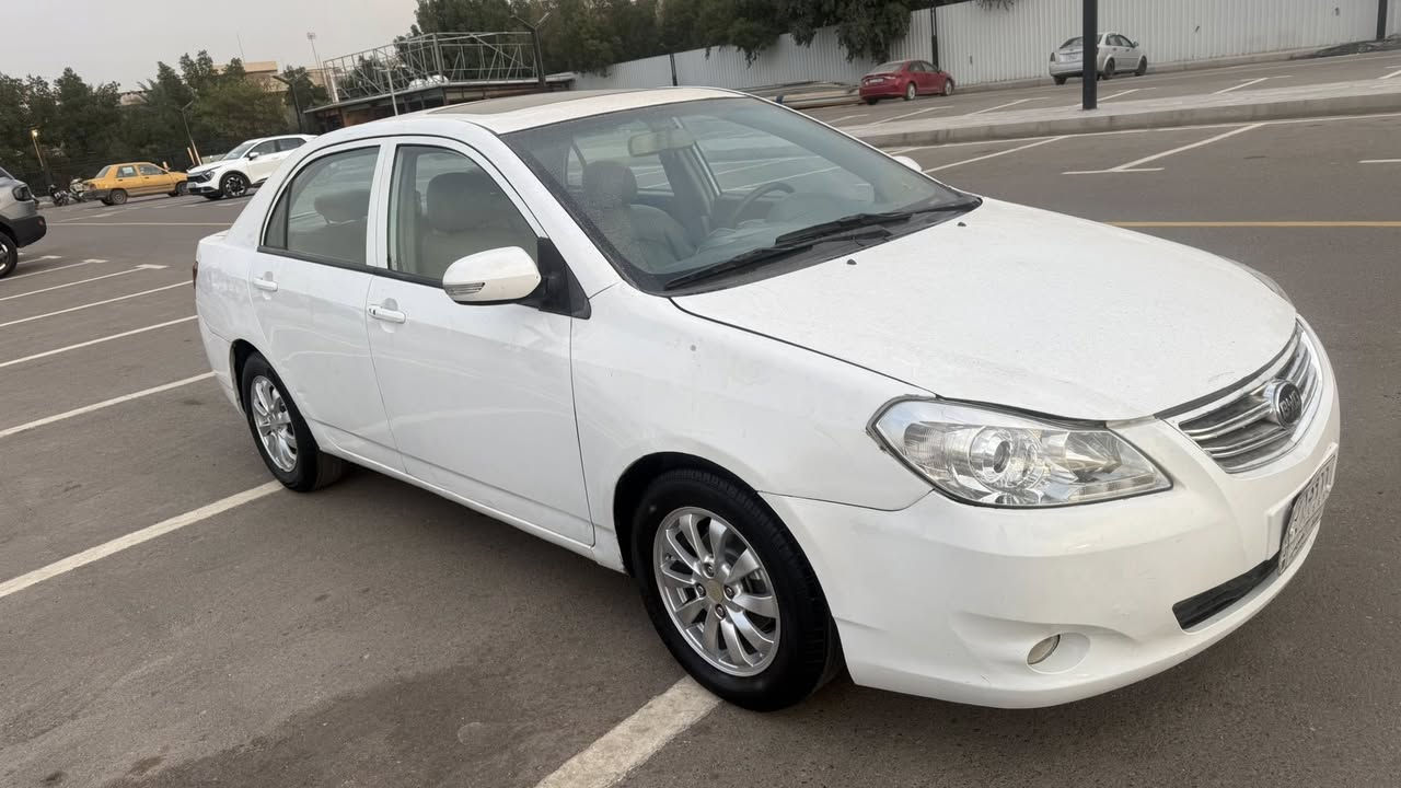 للبيع بيوايدي موديل 2013 رقم بغداد تحويل ثاني يوم جاهزه كير مكينه صدر مابيها نقص بيها طخه بلبنيد والهلالات الخلفيه صبغ السعر 49 مكانها بغداد للستفسار *********** ممتواجد ع نت
