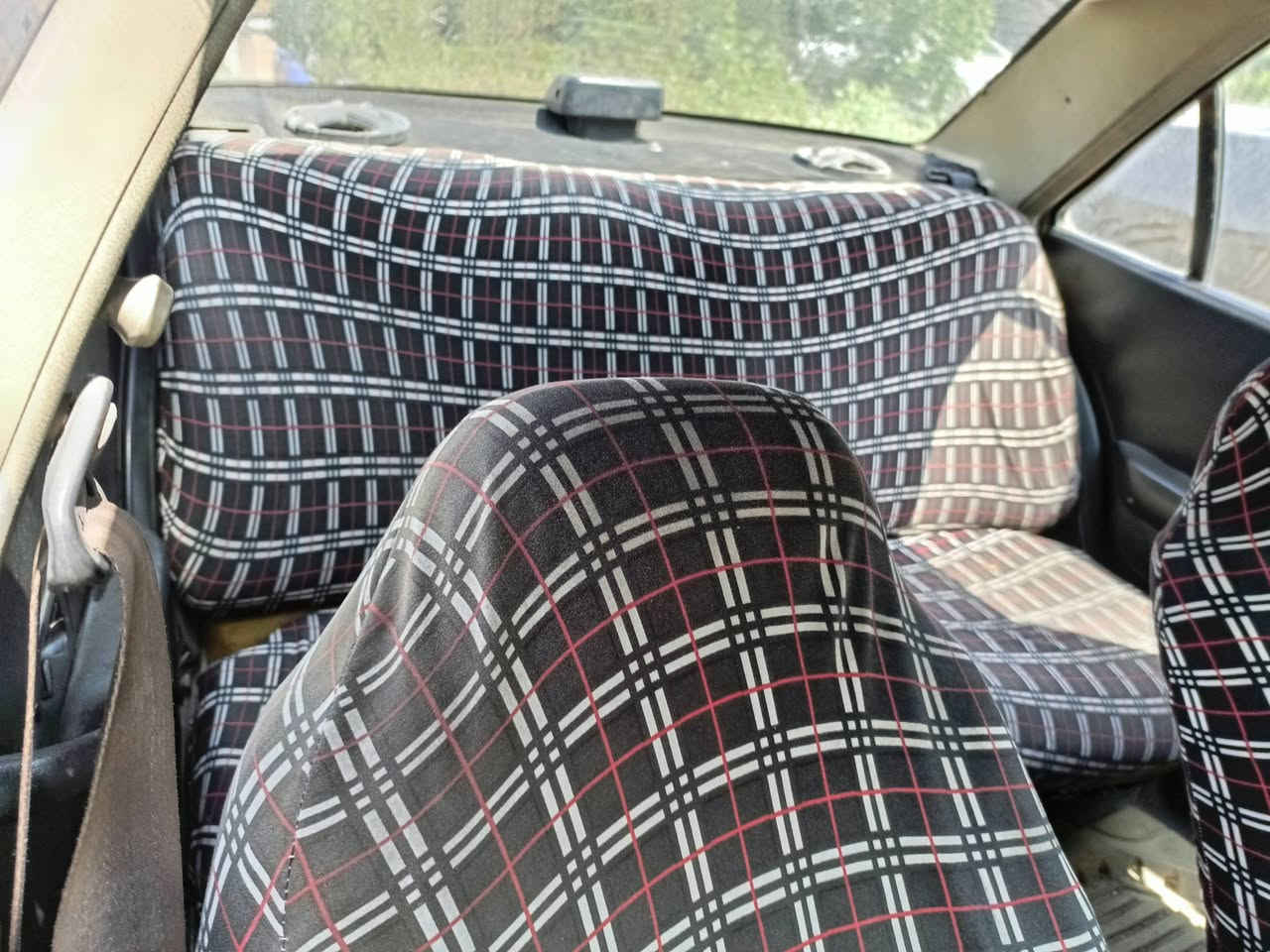 سلام عليكم ورحمه الله وبركاته بيجو روه موديل 9رقم بغداد سياره جاهزه كهربائيات شغاله  مكينه لا تنقيص هزه جديده هيه مصفره غرمات مصفره تبريد تفه شغل دوخل شاشه تخم سماعت جرجر*********** /***********السعر 28بيه مجل حك الجيه
