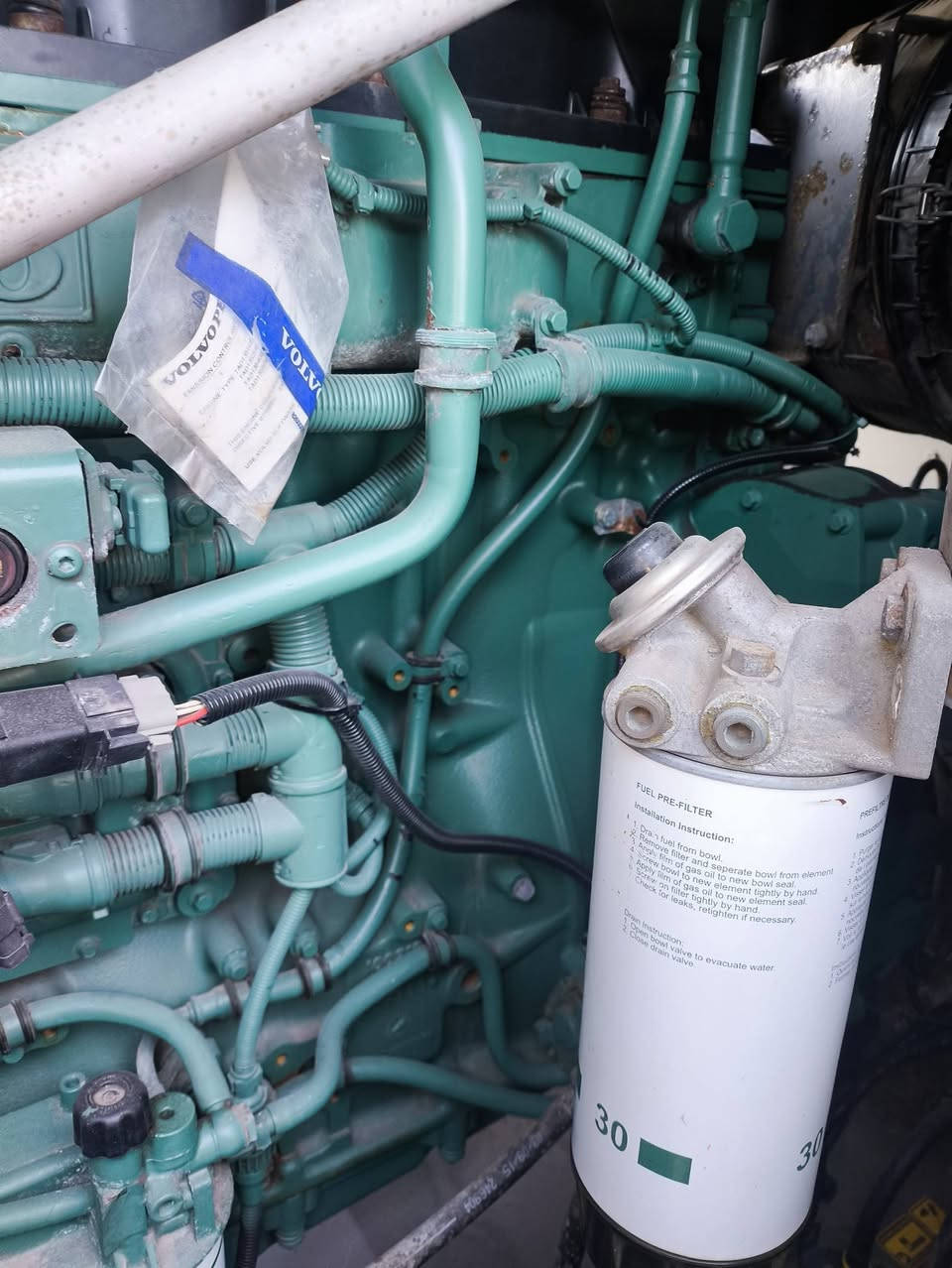 مولد فولفو سويدي TAD13-51GE وارد اوروبا وليس صيني كاتم بلادي هولندي توليد لوري سومر فرنسي 325kVA  شرط الشغل وشرط الفحـص العنوان اربيل للأستفسار *********** يوجد توصيل لكافة المحافظات وبضمان 🚚
