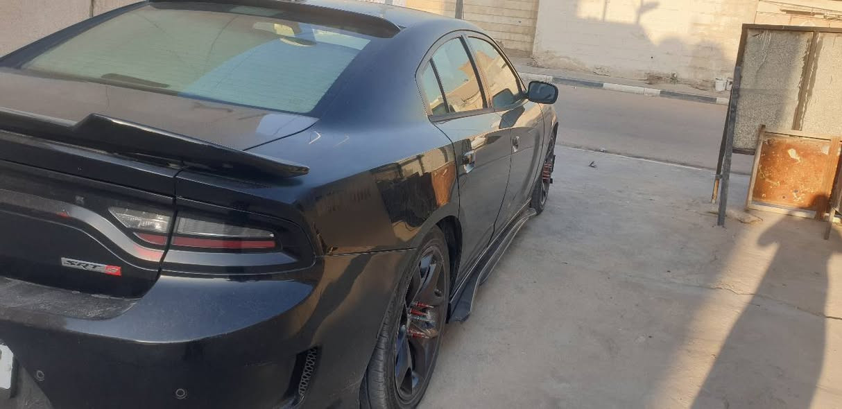 جارجر ٢٠١٥ ....٨سلندر 
فول مواصفات 
حادث مبدل جاملغ وبنيد 
السياره جديده 
ماشيه ١٨٠الف كيلو 
السعر ١٧٠ بيهه مجال 
مراوس بتاهو ٢٠٠٧ او٢٠٠٨
رقم بغداد انكليزي بسمي 
بصره الزبير رقم 
***********
