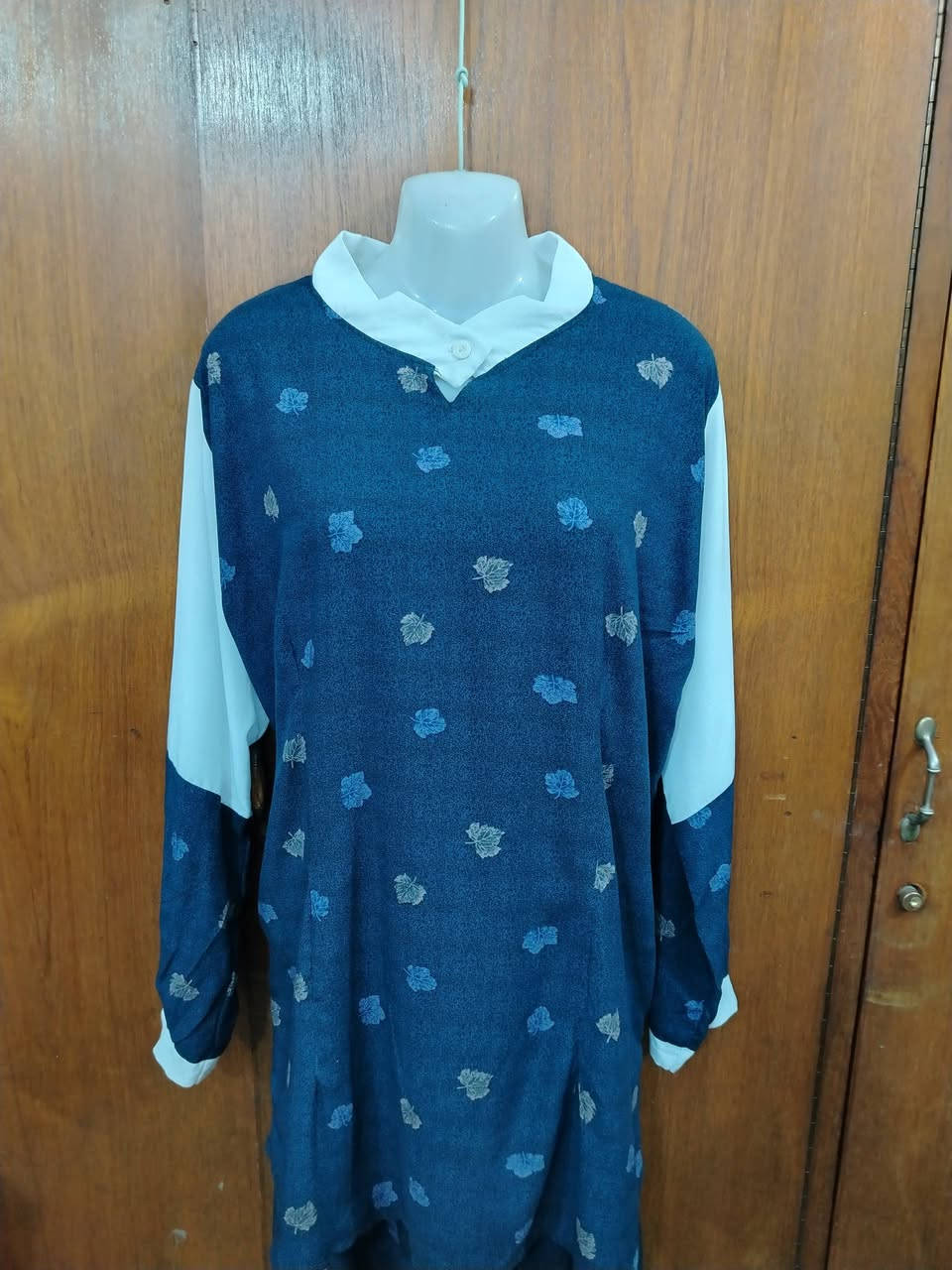 خياطة نسائية واطفال للحجز ***********
