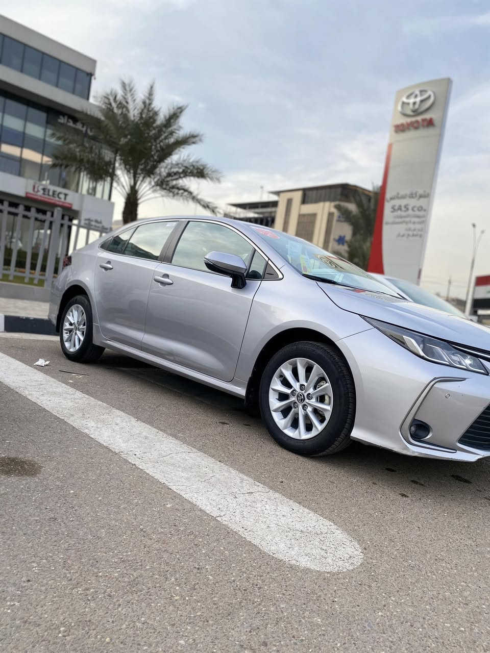 كورلا  2022   (ساز  ) خليجي 🦅 بانزين فقط ياباني   
🚦رقم أربيل  بسمي 

المواصفات…..🖍️
ماشيه  46

  
محرك 1800 بانزين
بصمه + دخول ذكي
 نظام الترحيب عند الاقتراب  
حساس استشعار عند الاقتراب
تبريد قطعتين 
نظام القيادة (سبورت + عادي)
كيجات ديجتل شاشه 
شاشه نفكيشن + كامره خلفيه دواره
 حساسات امامية+خلفية
مانع نزلاق

 شحن USP
تبريد بيانو شاشه 
اشاير مري 
مري شفط 
شباك كروم خليه 
ويل كب حجم 16 عدد5
حساس اطار + حساس لايت عالي وناصي اوتو + حساس مطر 
تحكم سترين كامل 
 العنوان📍 بغداد 
 السعر 162 $ 💵 وبيه مجال  

بغداد عالرقم  ***********☎️
