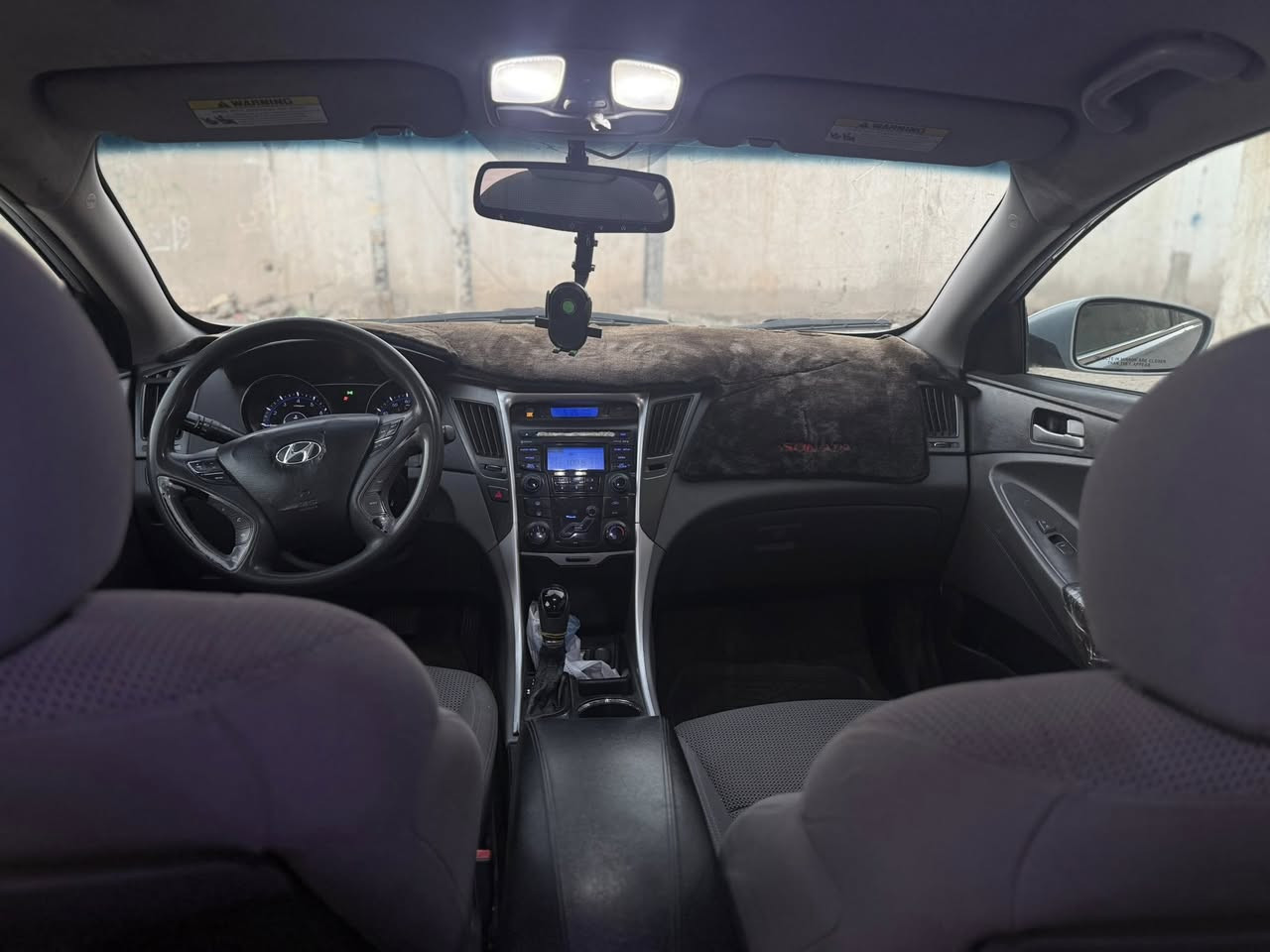 سوناتا 13 للبيع وارد امريكي 
جاملغ وبنيد بدون اي ضرر داخلي 
الباقي مكفول شواصي لغد كله كفاله مكينه 2400 
رقم بصره حره عنوان بصره
سعر 97 ورقه ورقمي الموبايل ***********
