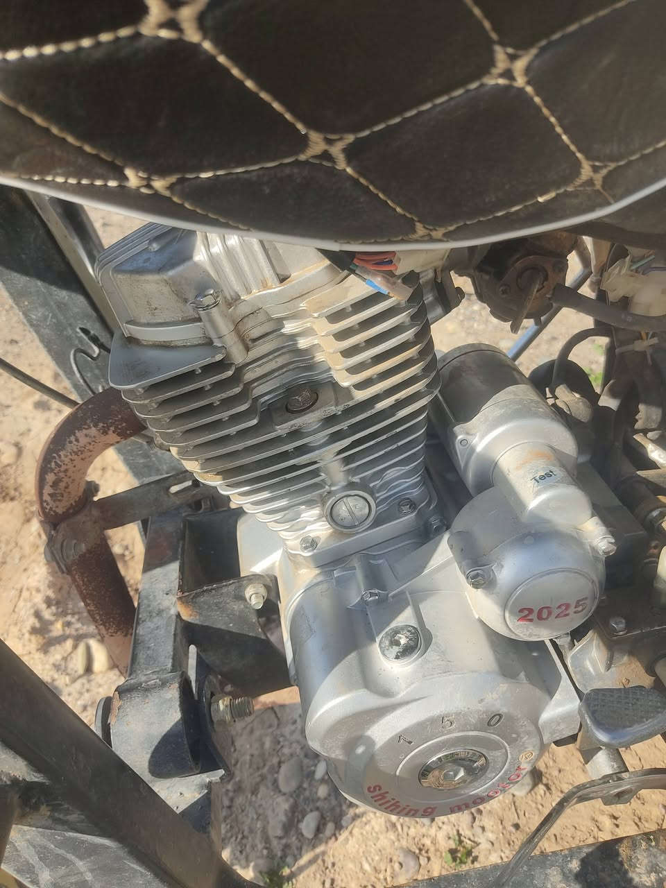 السلام عليكم عندي ستوته البيع فحل عالي محرك جديد كهربائيات كله شرط ركبه شرط تواير جديد ***********السعر 1300وبيه مجال شي قليل
